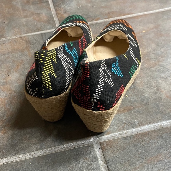 Multicolor Patterned Espadrille Flats - Picture 4 of 5
